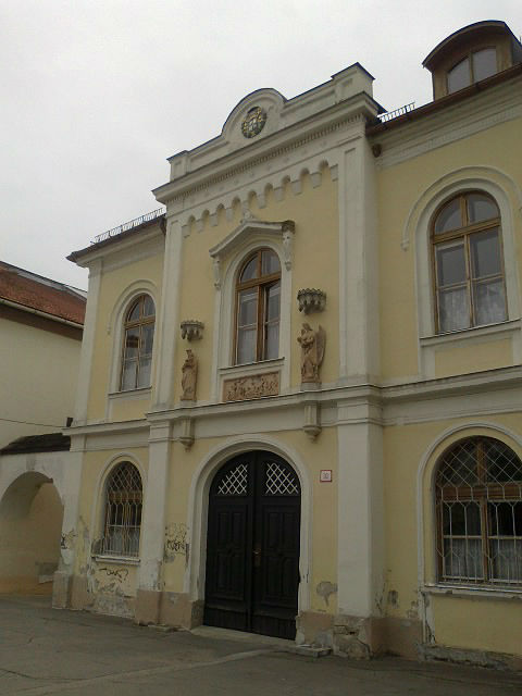 08.jpg